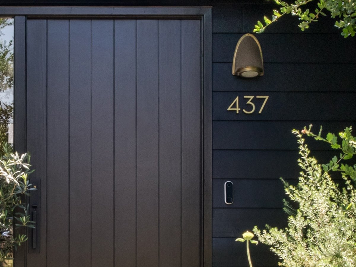 entryway-1200x900