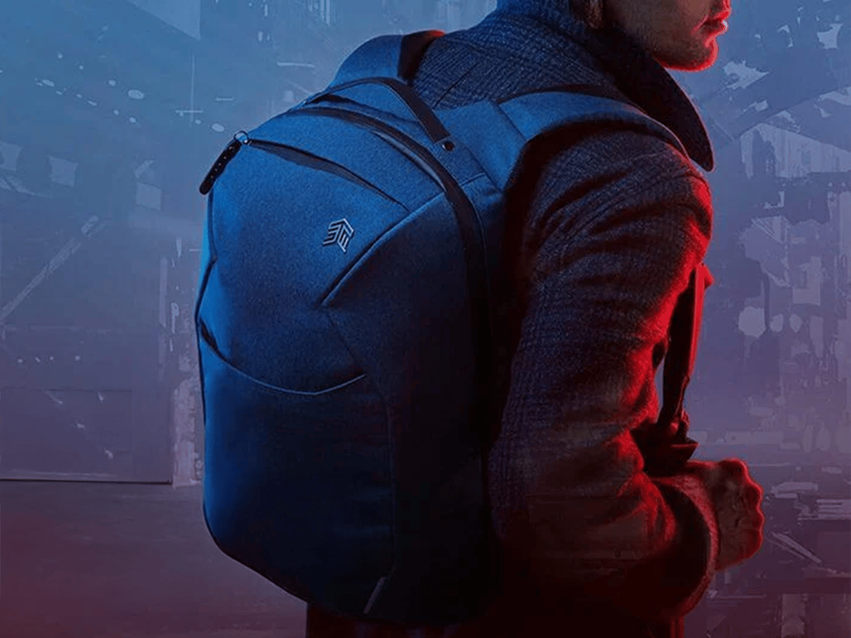 STM Backpack Distributor1200x900