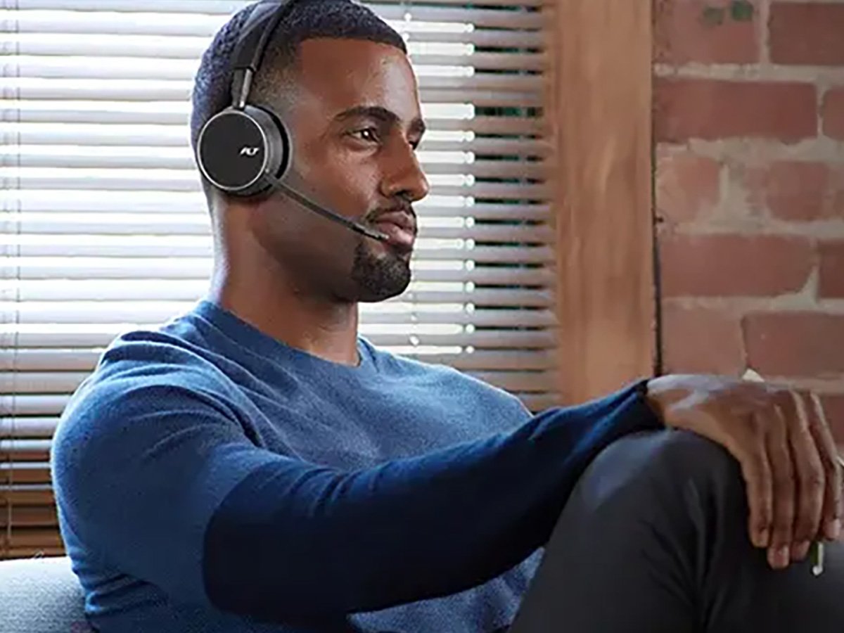 Poly Headsets Distributor-1200x900px